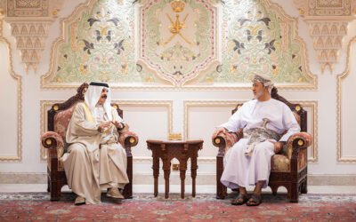 Bahrain’s King Hamad Arrives in Oman for a Private Visit to Dhofar