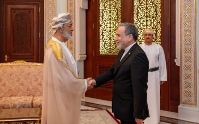 Sultan Haitham Receives Iranian Foreign Minister, Advancing Dialogue on Regional Peace Efforts